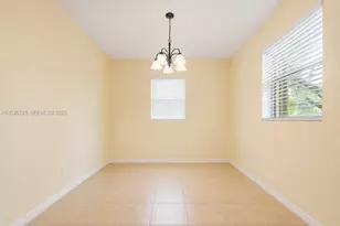 678 NE 33rd Terrace, Homestead, FL 33033 - Photo 10