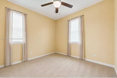 678 NE 33rd Ter, Homestead, FL 33033 - Photo 16