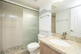 3578 Magellan Cir, Aventura, FL 33180 - Photo 28