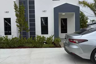 1457 NW 2nd Ave, Florida City, FL 33034 - Photo 1
