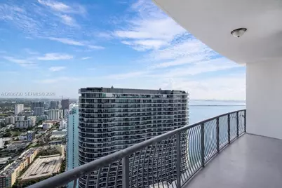 1750 N Bayshore Dr #3811, Miami, FL 33132 - Photo 4