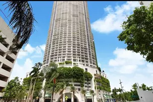 1750 N Bayshore Dr, Miami, FL 33132 - Photo 12