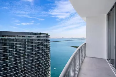 1750 N Bayshore Dr #3811, Miami, FL 33132 - Photo 8