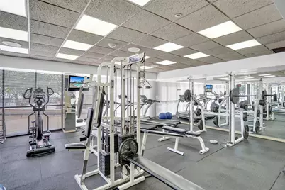 2555 Collins Ave #1508, Miami Beach, FL 33140 - Photo 38
