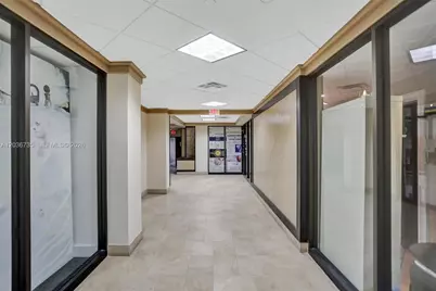 2555 Collins Ave #1508, Miami Beach, FL 33140 - Photo 46