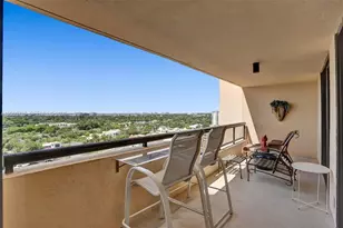 2555 Collins Ave, Miami Beach, FL 33140 - Photo 14