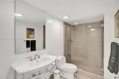 2555 Collins Ave #1508, Miami Beach, FL 33140 - Photo 22