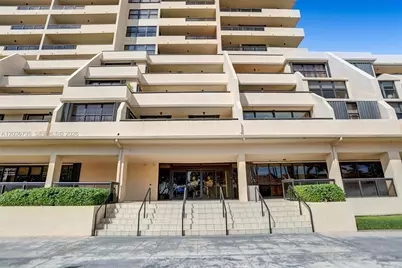 2555 Collins Ave #1508, Miami Beach, FL 33140 - Photo 52