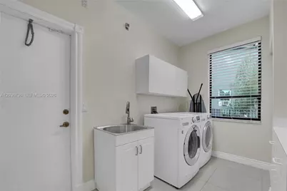 22281 Tupelo Pl, Boca Raton, FL 33428 - Photo 36