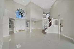 22281 Tupelo Pl, Boca Raton, FL 33428 - Photo 10