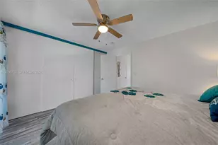15610 NE 6th Ave, Miami, FL 33162 - Photo 16