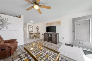 15610 NE 6th Ave, Miami, FL 33162 - Photo 4