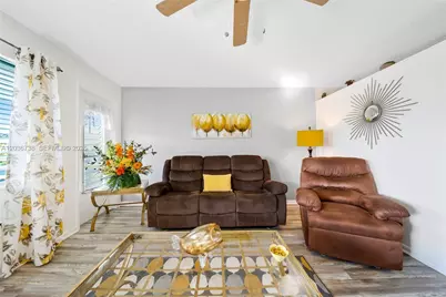 15610 NE 6th Ave #34C, Miami, FL 33162 - Photo 2