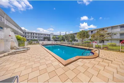 15610 NE 6th Ave #34C, Miami, FL 33162 - Photo 18