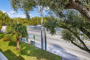 15610 NE 6th Ave, Miami, FL 33162 - Photo 34