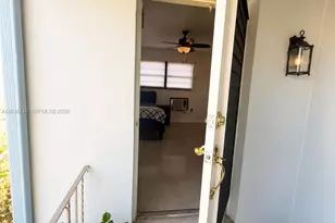 3202 Pierce St, Hollywood, FL 33021 - Photo 2