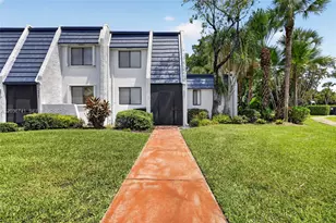 4427 Luxemburg Ct, Lake Worth, FL 33467 - Photo 4