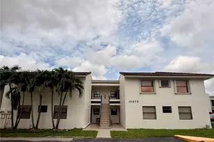 10875 NW 7th St, Miami, FL 33172 - Photo 2