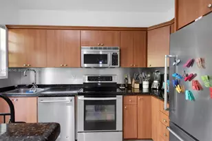 901 3rd St, Miami Beach, FL 33139 - Photo 12