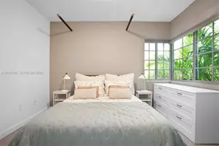 901 3rd St, Miami Beach, FL 33139 - Photo 2