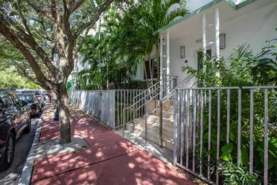 901 3rd St #3, Miami Beach, FL 33139 - Photo 8