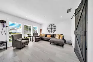 10431 SW 93rd St, Miami, FL 33176 - Photo 6