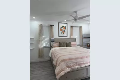2432 SW 99th Way, Miramar, FL 33025 - Photo 6