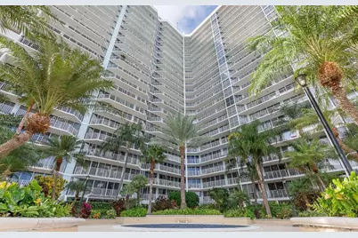 7601 E Treasure Dr #1924, North Bay Village, FL 33141 - Photo 24