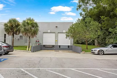 2775 NW 63rd Ct, Fort Lauderdale, FL 33309 - Photo 8