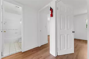 5653 Blueberry Ct, Lauderhill, FL 33313 - Photo 16