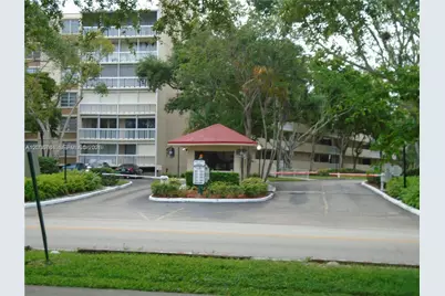6921 Environ Blvd #4P, Lauderhill, FL 33319 - Photo 2