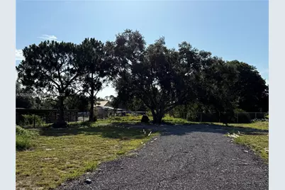 575 S Jinete St, Clewiston, FL 33440 - Photo 4