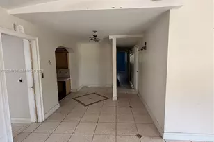 16500 NE 5th Ave, Miami, FL 33162 - Photo 8