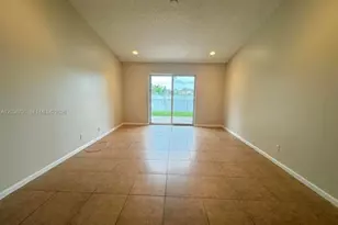 [Address not provided], Lake Worth, FL 33463 - Photo 4