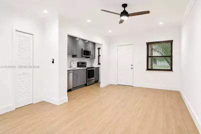 5839 SW 74th Ter #103, South Miami, FL 33143 - Photo 4