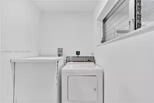 1418 NE 57th Ct, Fort Lauderdale, FL 33334 - Photo 24