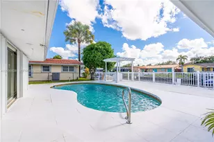 1418 NE 57th Ct, Fort Lauderdale, FL 33334 - Photo 10