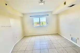 2415 NW 16th St Rd, Miami, FL 33125 - Photo 16