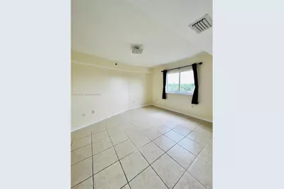 2415 NW 16th St Rd #603-1, Miami, FL 33125 - Photo 8