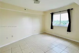 2415 NW 16th St Rd, Miami, FL 33125 - Photo 8