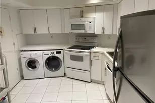 1121 Crandon Blvd, Key Biscayne, FL 33149 - Photo 24