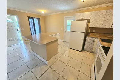 649 NW 19th St, Pompano Beach, FL 33060 - Photo 8