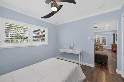 417 NW 46th St, Oakland Park, FL 33309 - Photo 20