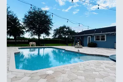 21217 SW 160 St, Miami, FL 33187 - Photo 44