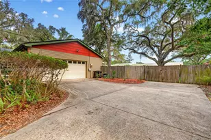 1944 SW 48th Ave, Gainesville, FL 32608 - Photo 52