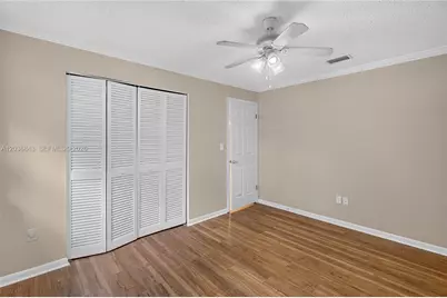 1944 SW 48th Avenue, Gainesville, FL 32608 - Photo 34