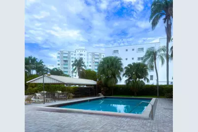 250 181st Dr #108, Sunny Isles Beach, FL 33160 - Photo 14