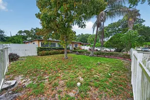 761 NE 139th St, North Miami, FL 33161 - Photo 42