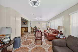 761 NE 139th St, North Miami, FL 33161 - Photo 10
