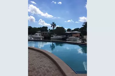 [Address not provided], North Miami, FL 33181 - Photo 6